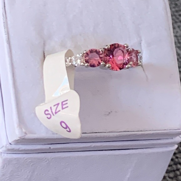 Jewelry - Bomb Party Lab Create Dark Pink Sapphire on rhodium